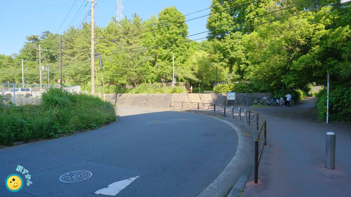 万福寺檜山公園入口