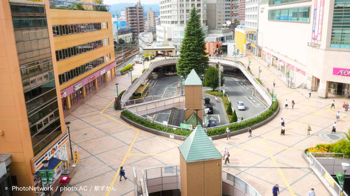 橋本駅北口ペデストリアンデッキ