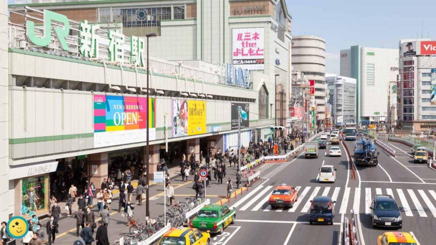 新宿の周辺地図・路線図と街撮り写真 (東京都新宿区) - 駅ずかん