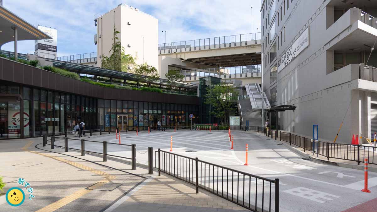 横浜駅きた西口駅前広場のタクシー乗降場