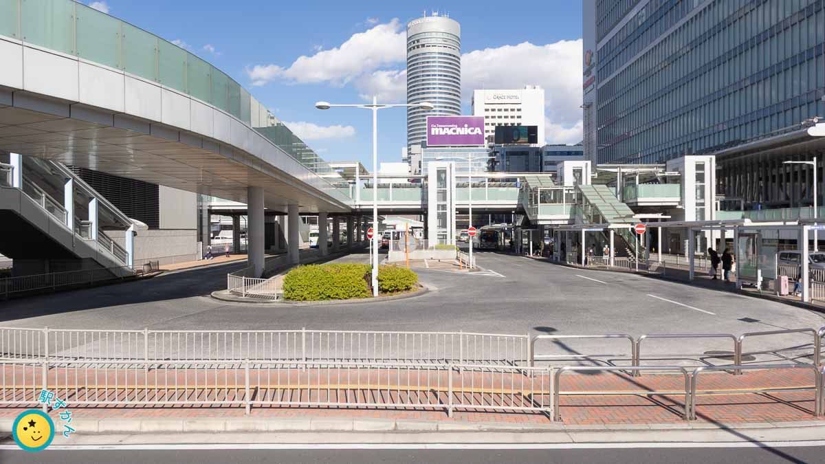 新横浜駅ロータリー