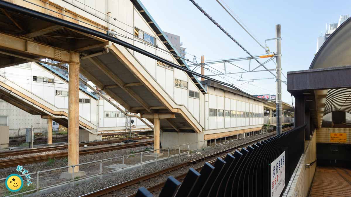 JR町田駅ホームと原町田地下道