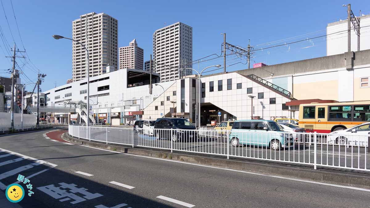 橋本駅南口ロータリーと京王相模原線の高架