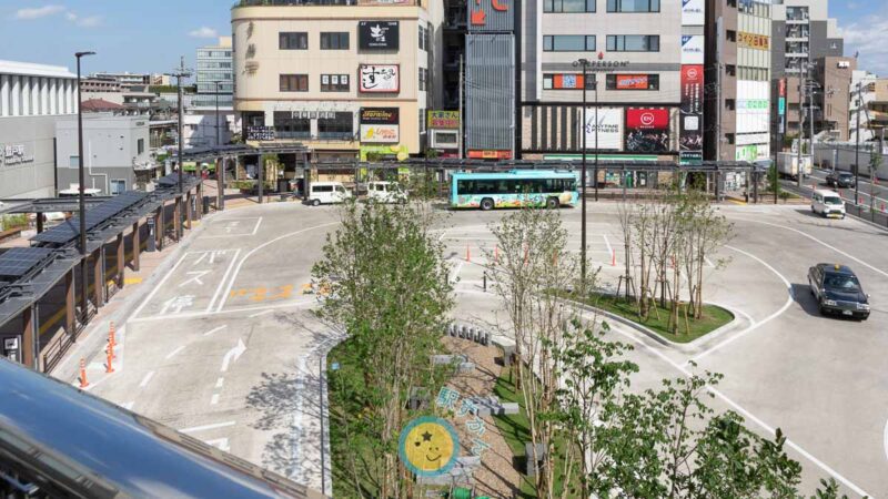登戸駅前ロータリー・のぼりっとガーデン