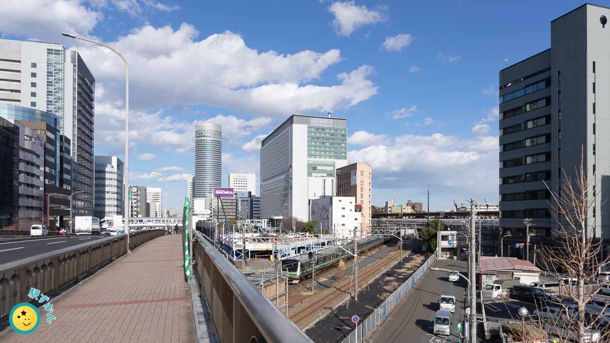 新横浜駅とプリンスホテル