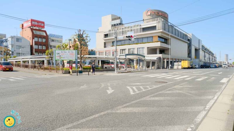 バスロータリー,日吉駅が入る日吉東急アベニュ