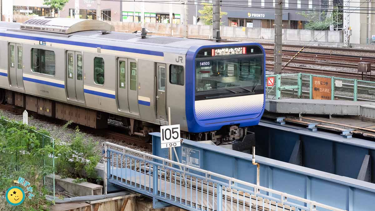 横須賀線・総武線快速の電車