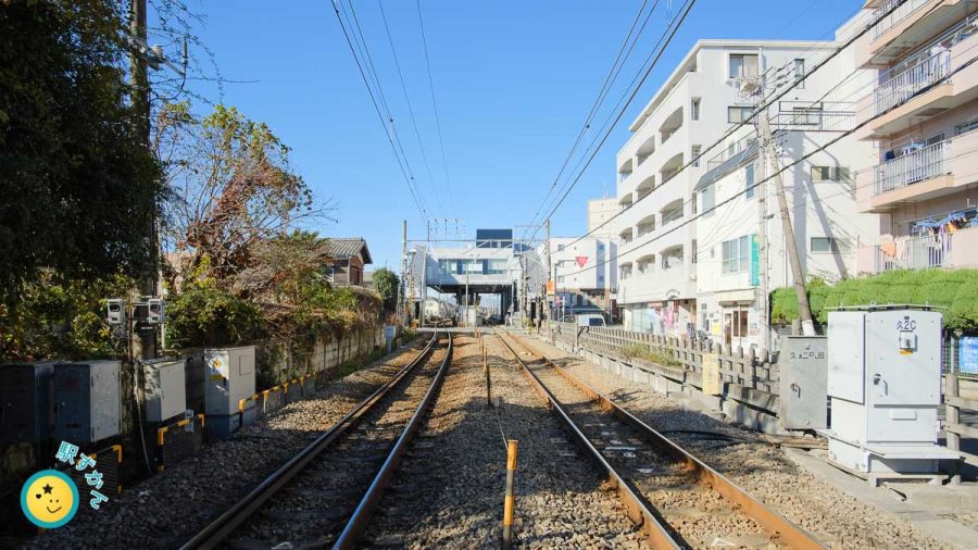 矢川駅とレール
