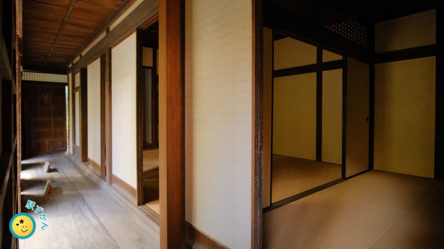 古い日本家屋 旧萩野家の屋内