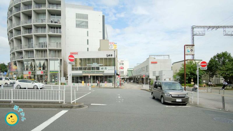 鶴川駅西口タクシー乗り場