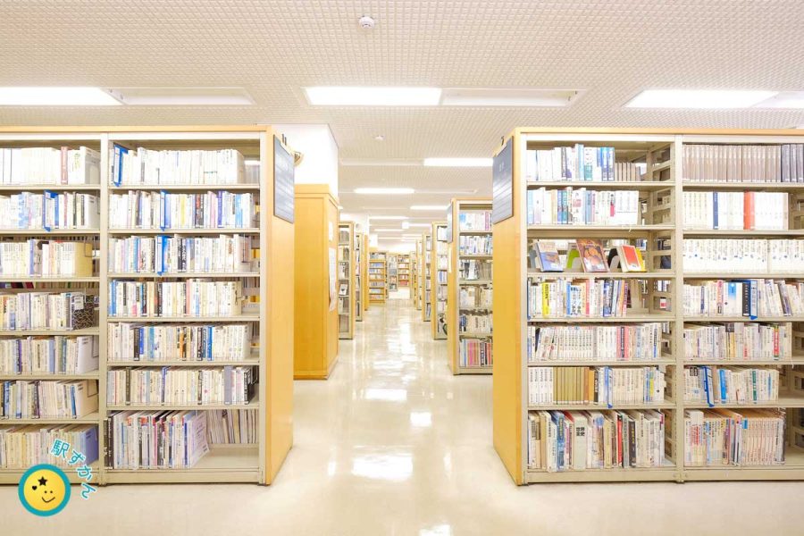 横浜市山内図書館蔵書